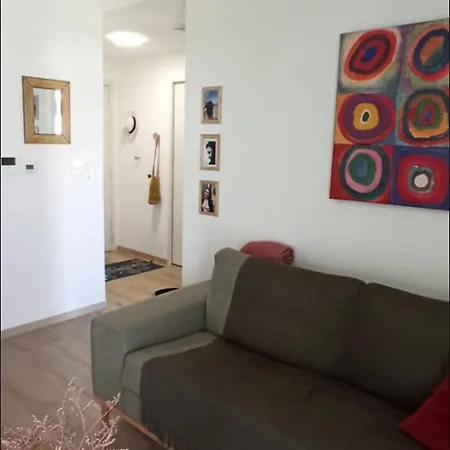 T1 Moderne Avec Terrasse *