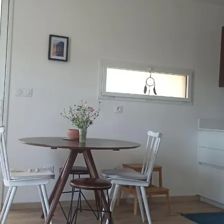 T1 Moderne Avec Terrasse * 모기오