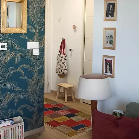 T1 Moderne Avec Terrasse 아파트